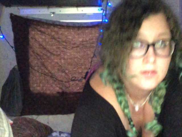 Скриншоты трансляции Jadedmaryjane
