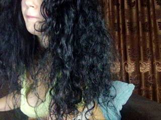 Эротический видеочат JadeLure