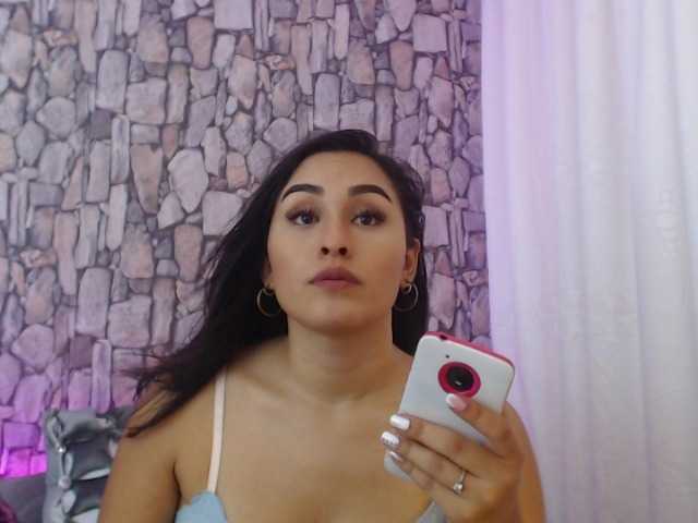Фотографии LauraTovar "Hello guys ♣ I'm new here !!! give me a hot and wet welcome .. masturbate my pussy and cum at goal ♥