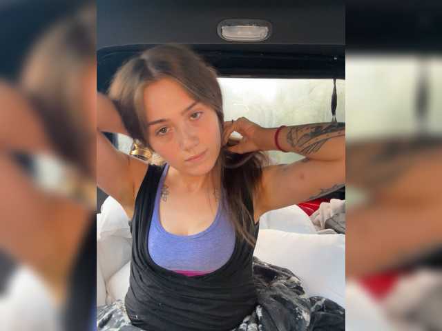 Скриншоты трансляции janehowards