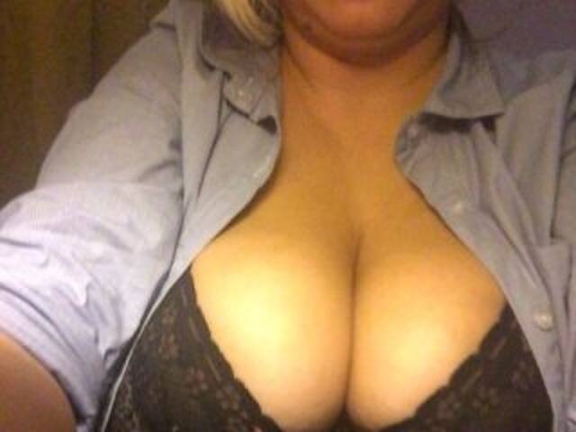 Скриншоты трансляции AnficaLoveX