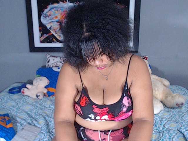 Фотографии jasmin181 hi beby welcome to my room, today are a SQIRt show in private 10 minute you can not miss it
