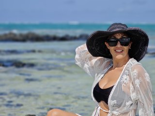 Эротический видеочат Jasminenoir1