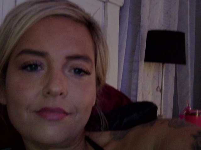Скриншоты трансляции JennaLynn
