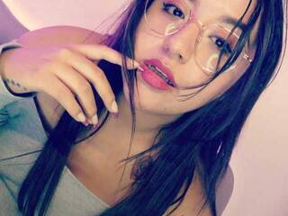 Эротический видеочат jennoz