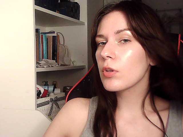 Скриншоты трансляции JennyHoney