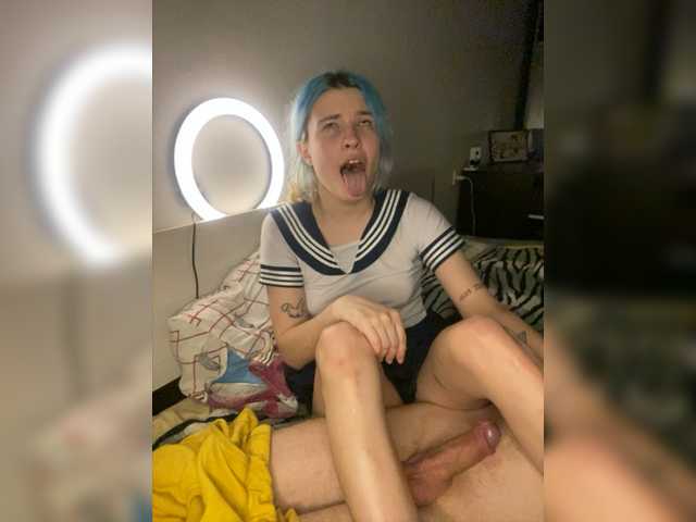 Скриншоты трансляции CoolToBeElektra