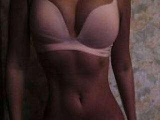 Эротический видеочат jessie23