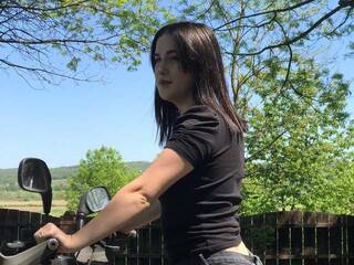 Эротический видеочат JessieBerlin