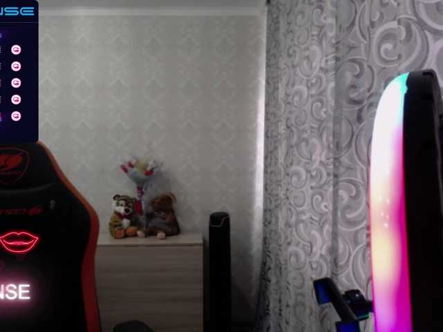 Скриншоты трансляции Monikaa22