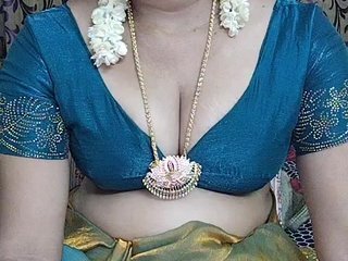 Эротический видеочат Jivitha