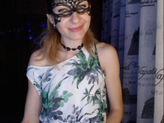 Скриншоты трансляции JoanFoxy