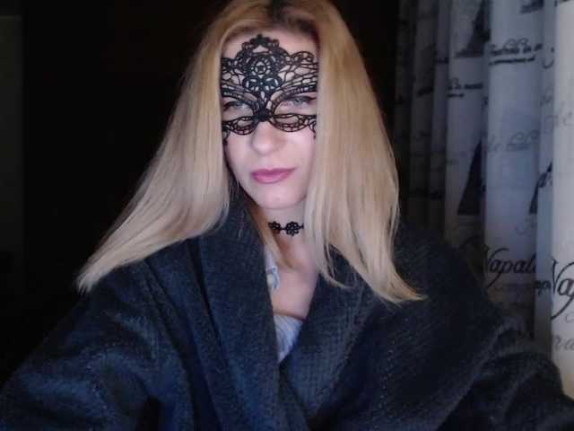 Скриншоты трансляции JoanFoxy