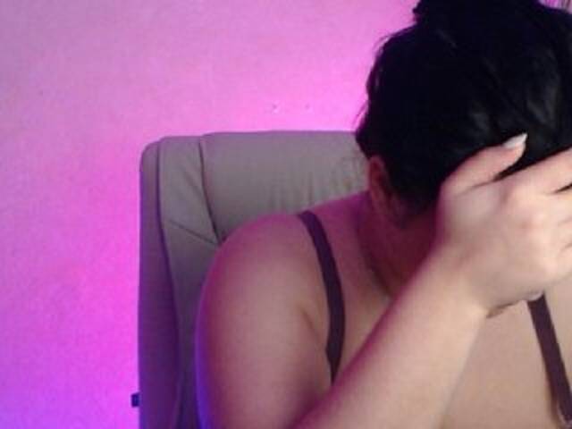 Скриншоты трансляции JoannaLee