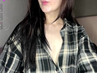 Эротический видеочат JohnsieShott