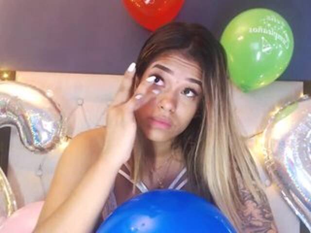 Скриншоты трансляции JosePhineBake