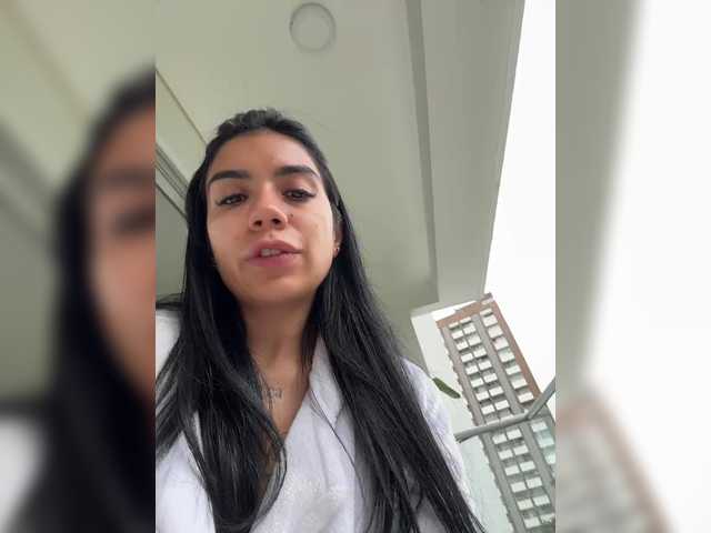 Скриншоты трансляции Juanita-Fox