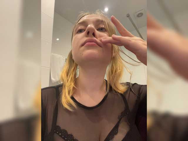 Скриншоты трансляции jucieLussie