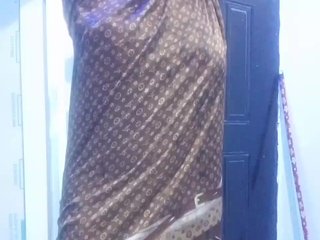 Эротический видеочат Juicyneema