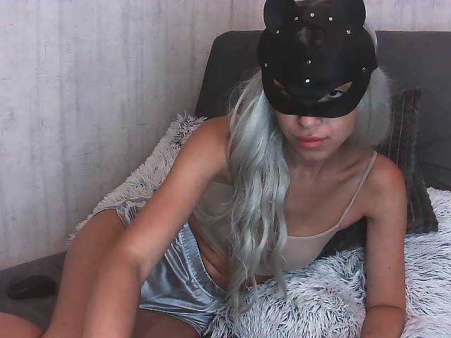 Скриншоты трансляции juliabond
