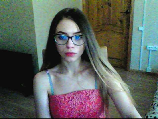 Скриншоты трансляции JuliaMiracle