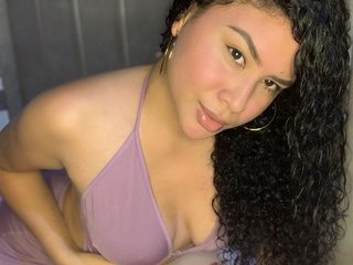 Эротический видеочат JuliePrescott