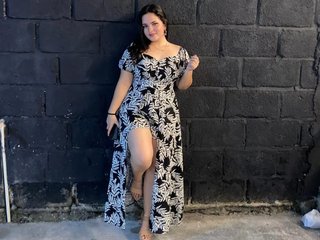 Эротический видеочат JulietaJensen