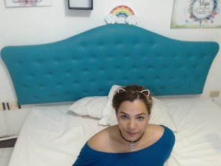 Фотографии julietroses1 10 members tip 10 tokens each, I get naked!