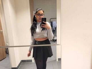 Эротический видеочат JulietShy