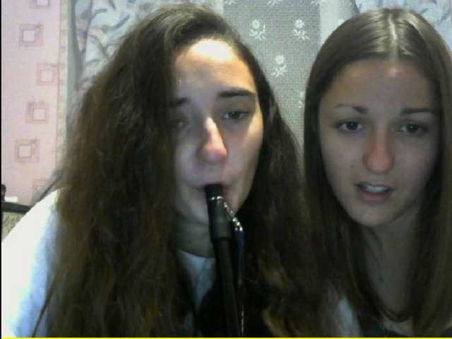 Скриншоты трансляции JuliyaXKatie