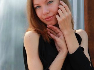 Эротический видеочат JullieFlow