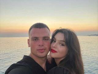 Эротический видеочат little_julia011