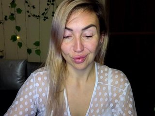 Эротический видеочат Jullyblondkiss