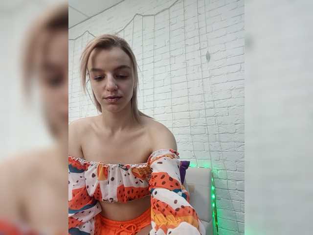 Скриншоты трансляции Hungry-Bunnyy