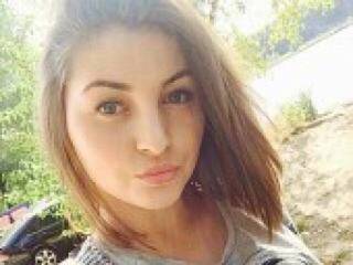 Эротический видеочат jyzzii