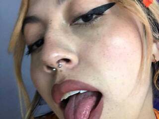 Эротический видеочат Kaia-tay