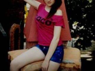 Эротический видеочат kamaliyaaa