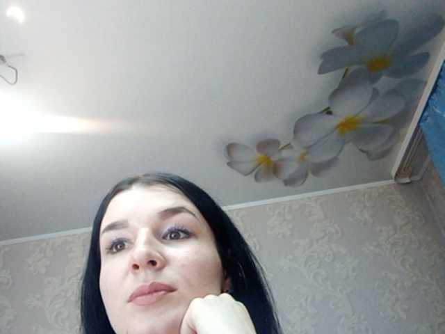Фотографии KamariMurphy Hey guys!:) Goal- #Dance #hot #pvt #c2c #fetish #feet #roleplay Tip to add at friendlist and for requests!