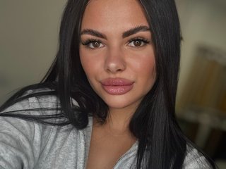 Эротический видеочат KamillaLovee