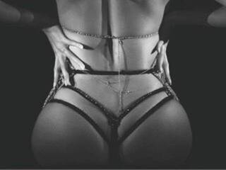 Эротический видеочат karamelka94