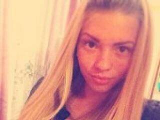 Эротический видеочат karamellkka