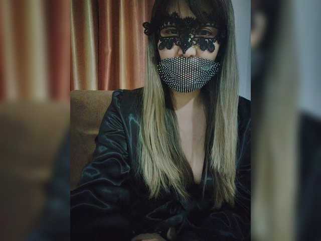 Скриншоты трансляции karina-love