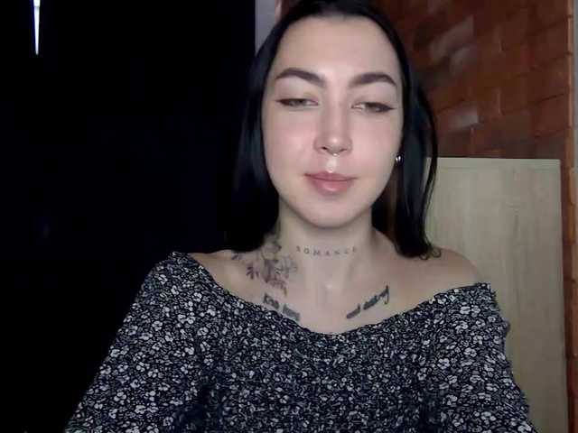 Скриншоты трансляции KarinaBoo