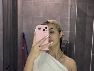 Эротический видеочат karinka-hot007