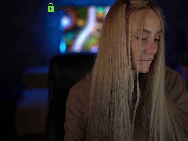 Скриншоты трансляции karinka1sex