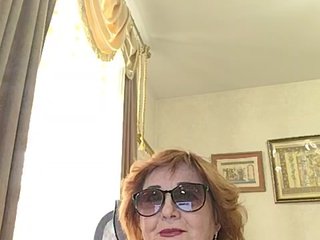 Эротический видеочат KarinkaSweet
