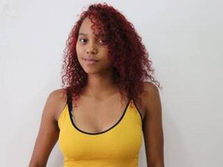 Эротический видеочат KarlaaEvans