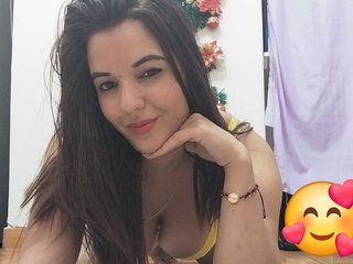 Эротический видеочат carolhot23