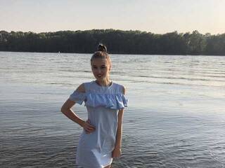 Эротический видеочат Karolina384