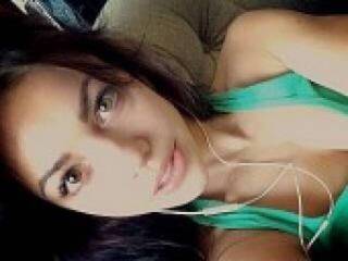 Эротический видеочат karollinaaa